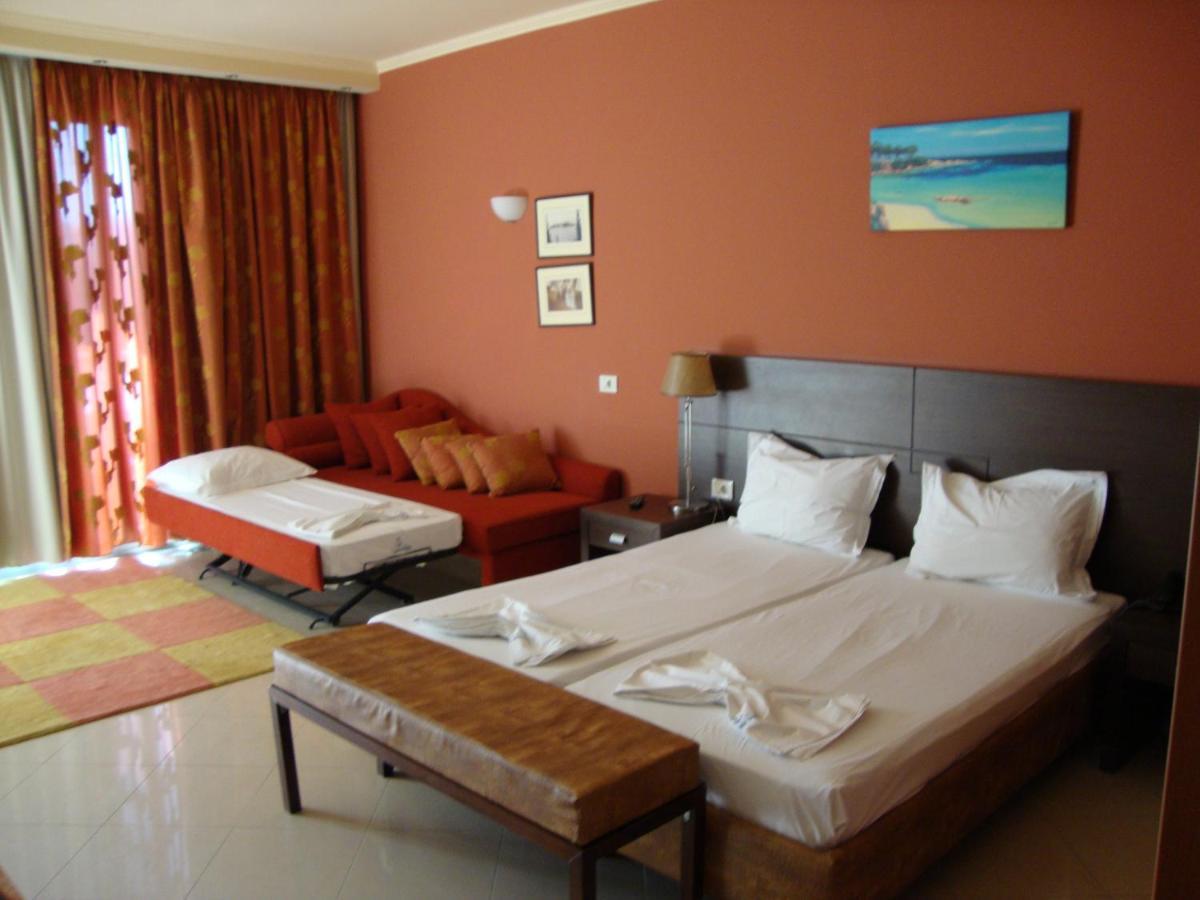 Captain Stavros Hotel Нидри Экстерьер фото